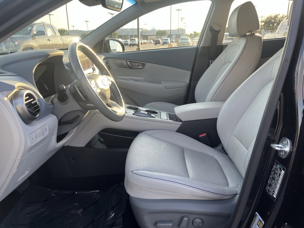 2021 Hyundai Kona Image 28
