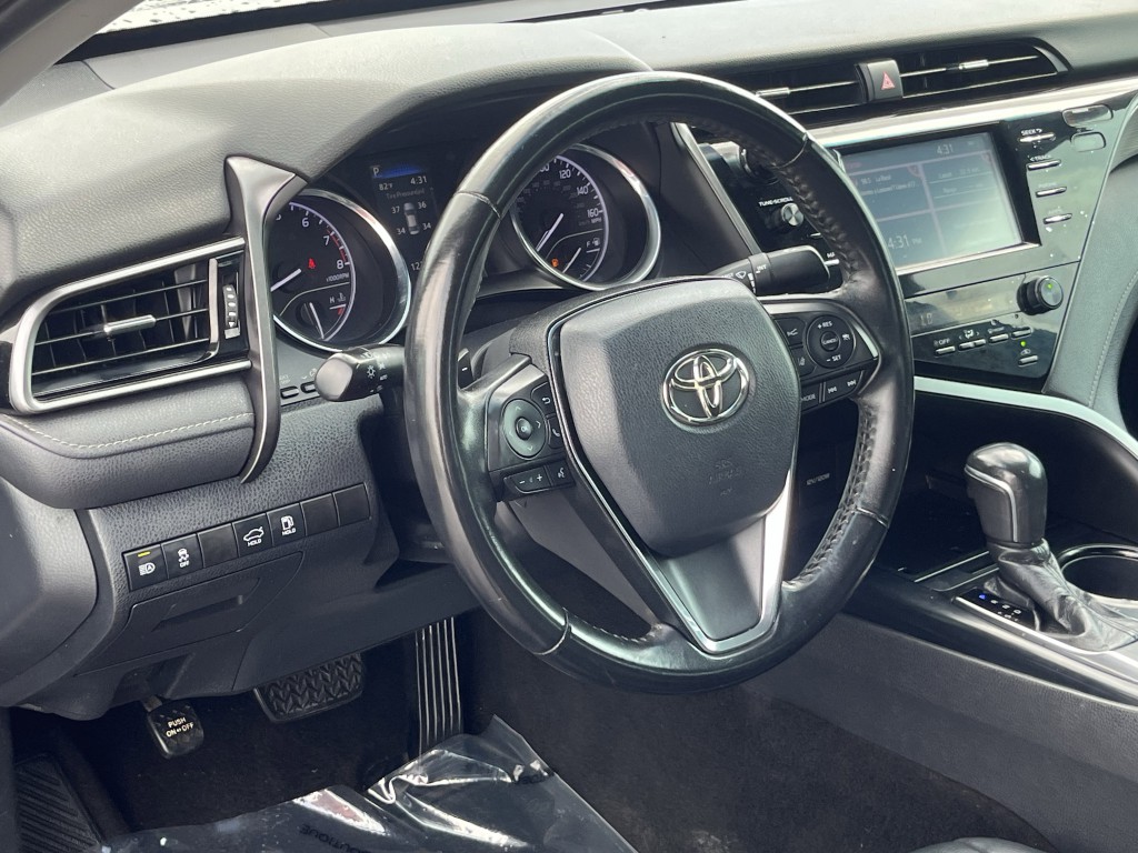 2019 Toyota Camry Image 13