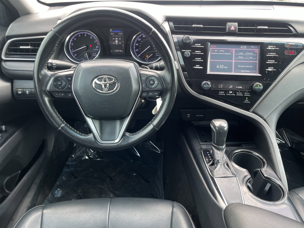 2019 Toyota Camry Image 14