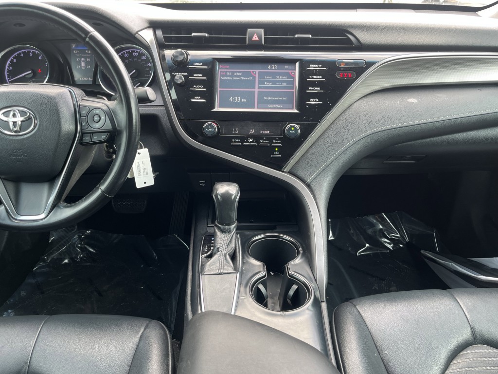 2019 Toyota Camry Image 23