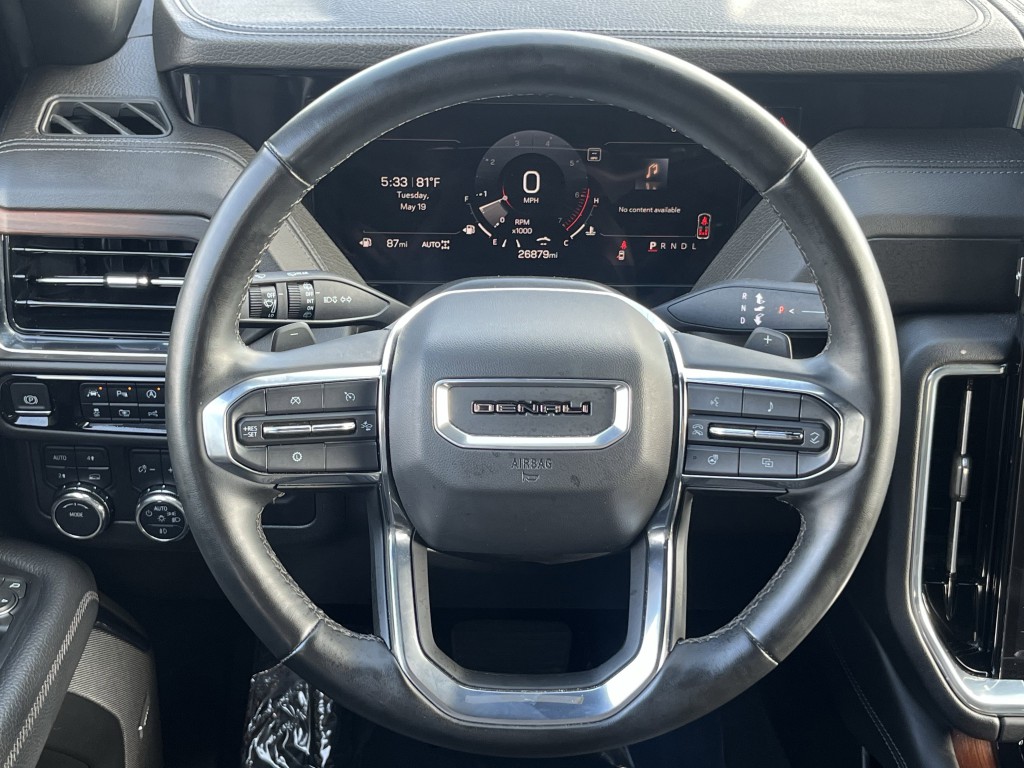 2025 GMC Yukon Image 18
