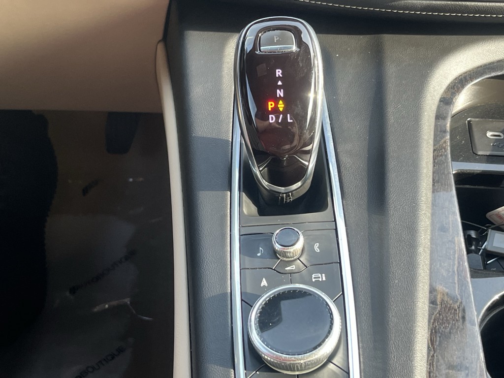 2021 Cadillac Escalade Image 23