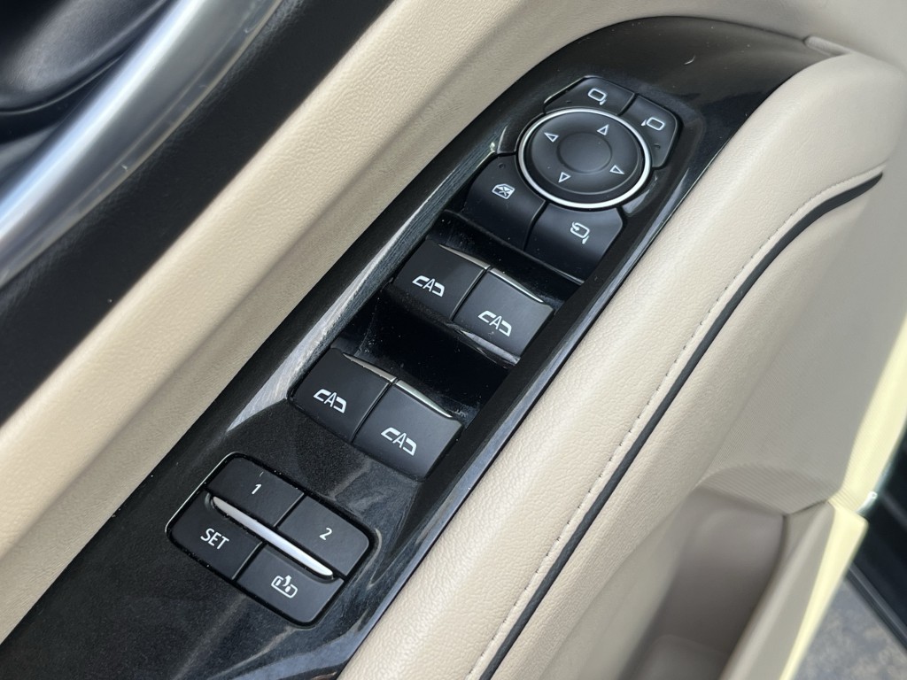 2021 Cadillac Escalade Image 27