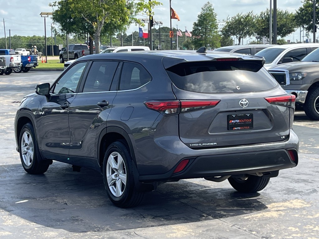 2023 Toyota Highlander Image 7