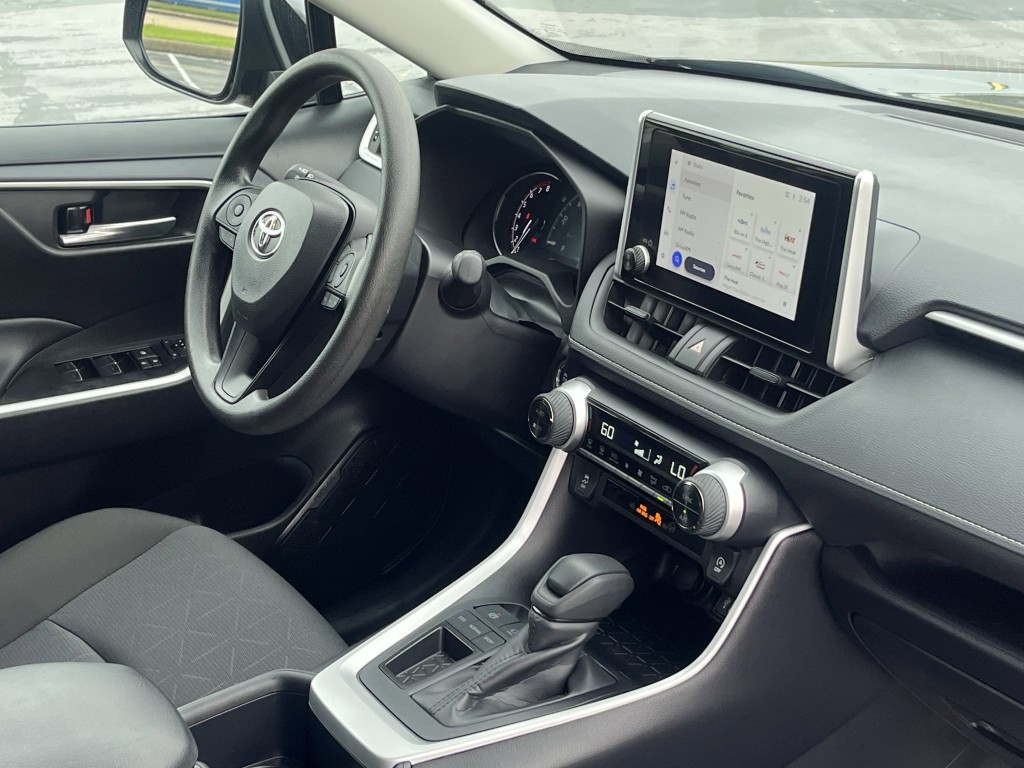 2025 Toyota Rav4 Image 15