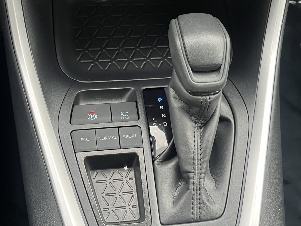 2025 Toyota Rav4 Image 21