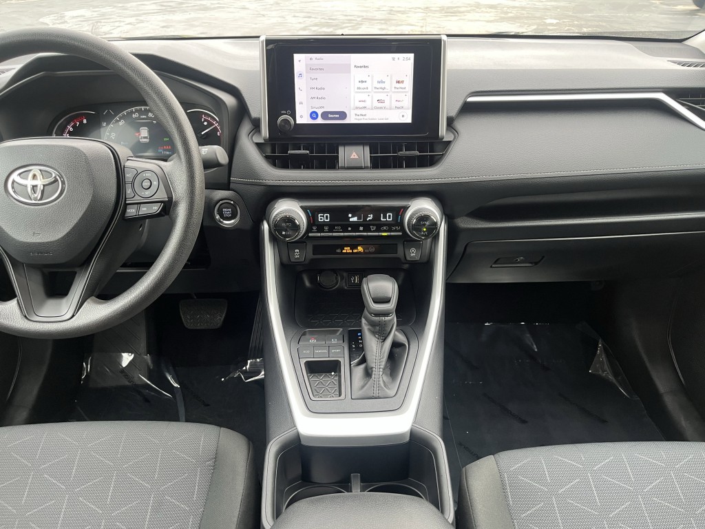 2025 Toyota Rav4 Image 25