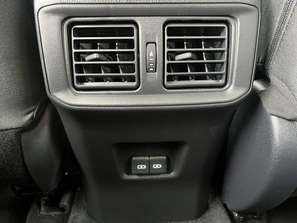 2025 Toyota Rav4 Image 28