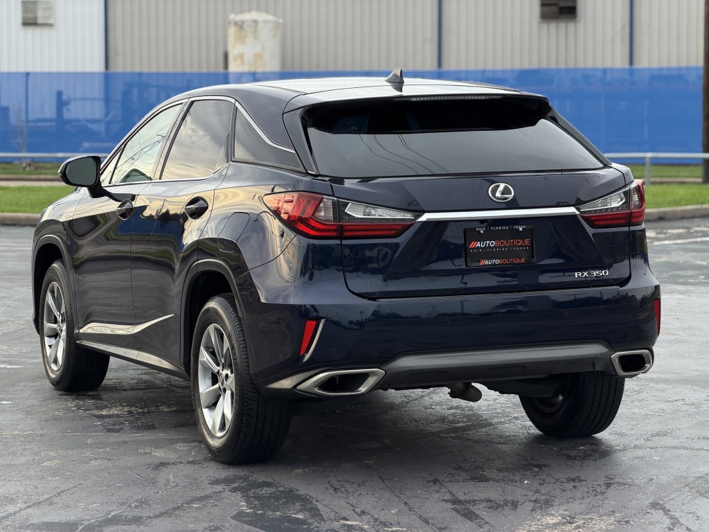 2018 Lexus RX Image 9