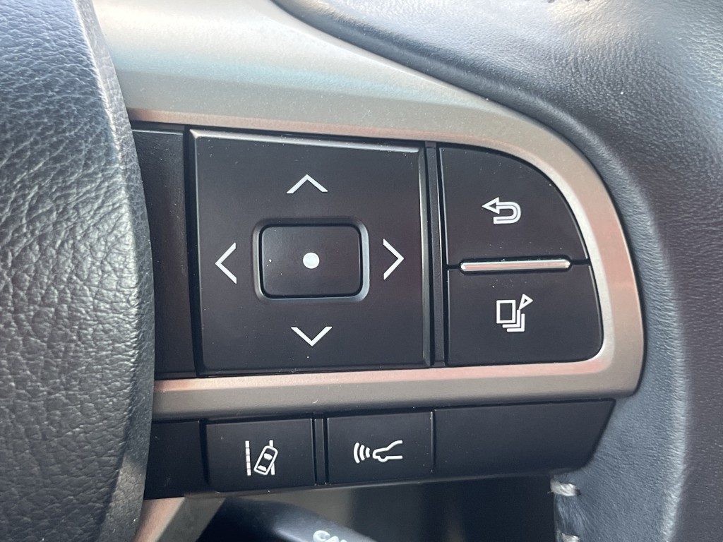 2018 Lexus RX Image 17