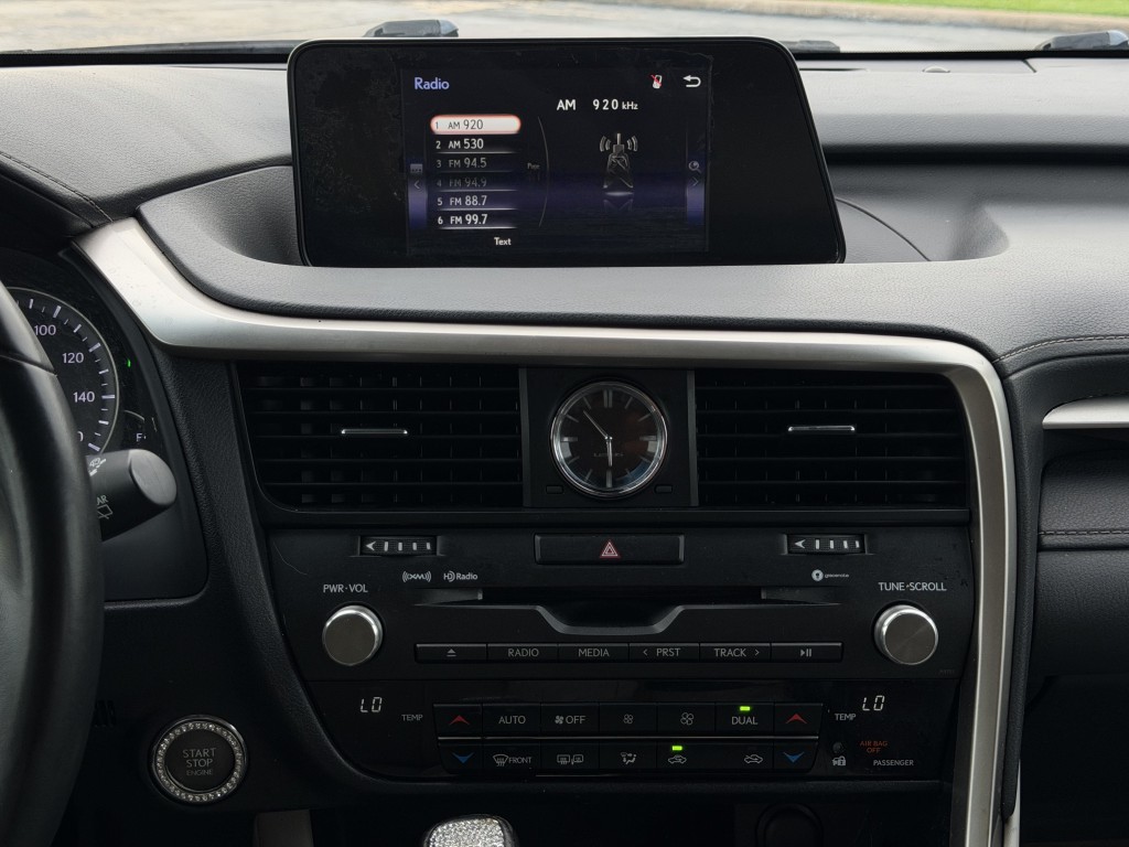 2018 Lexus RX Image 21
