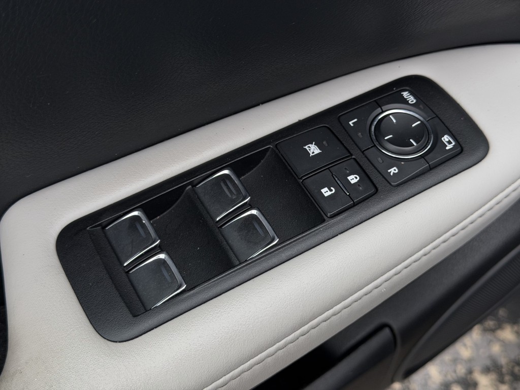 2018 Lexus RX Image 24