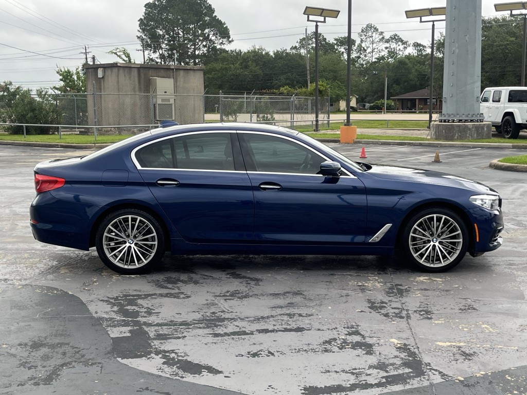 2018 BMW 5 Series Image 10