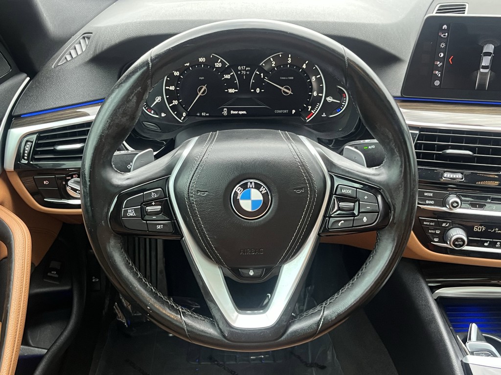 2018 BMW 5 Series Image 18