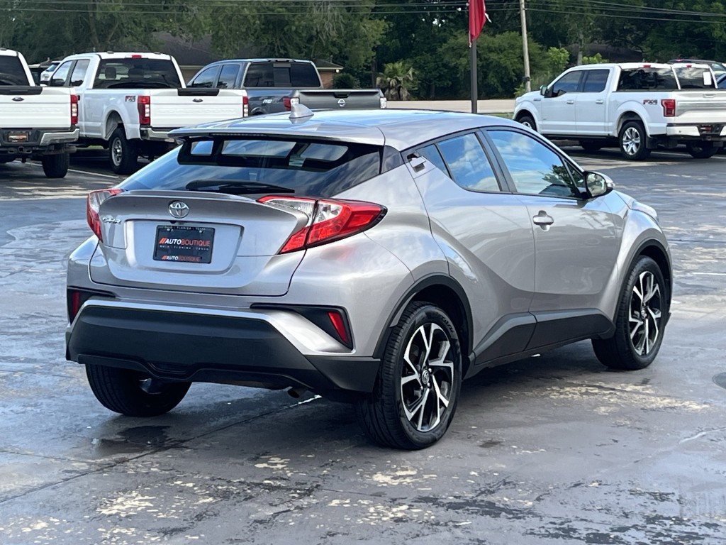 2020 Toyota C-HR Image 8