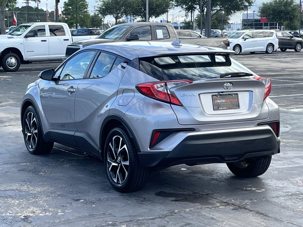 2020 Toyota C-HR Image 9