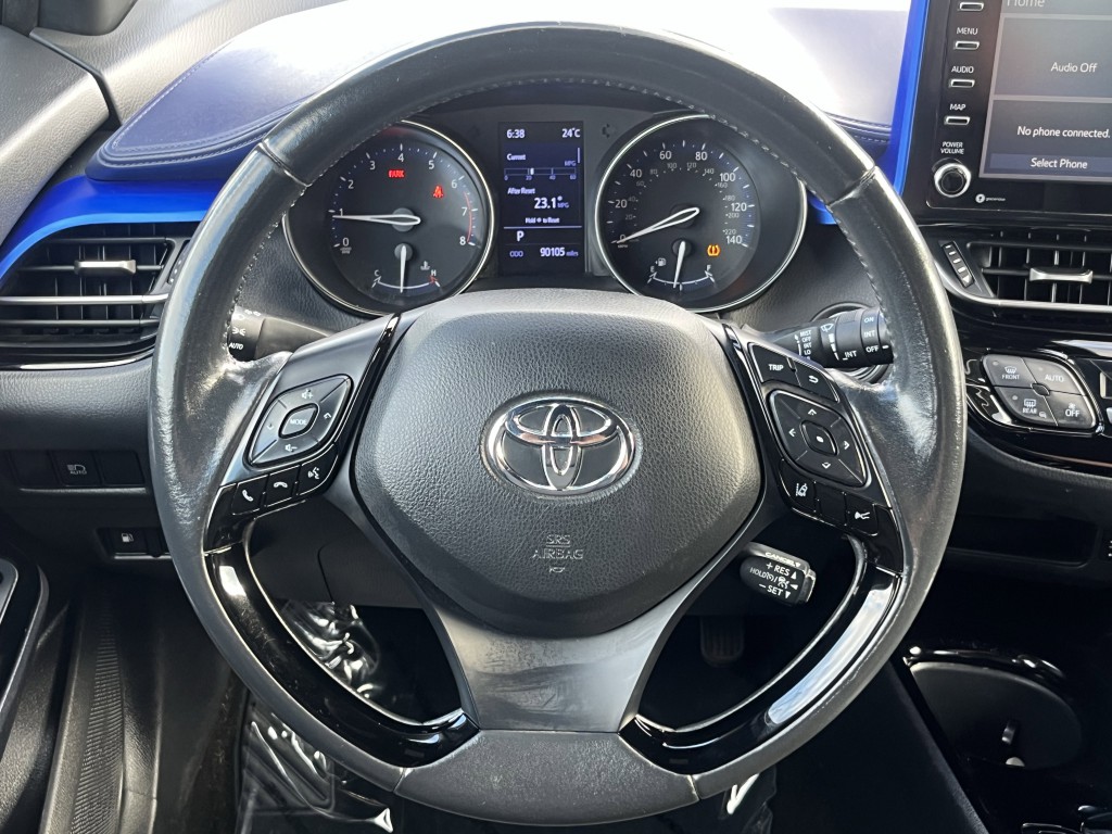 2020 Toyota C-HR Image 17