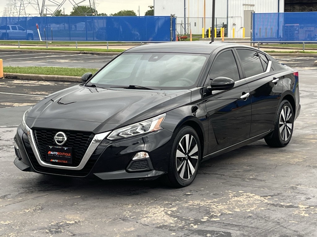 2021 Nissan Altima Image 5