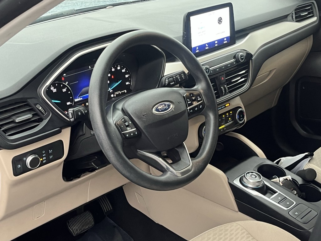 2022 Ford Escape Image 14