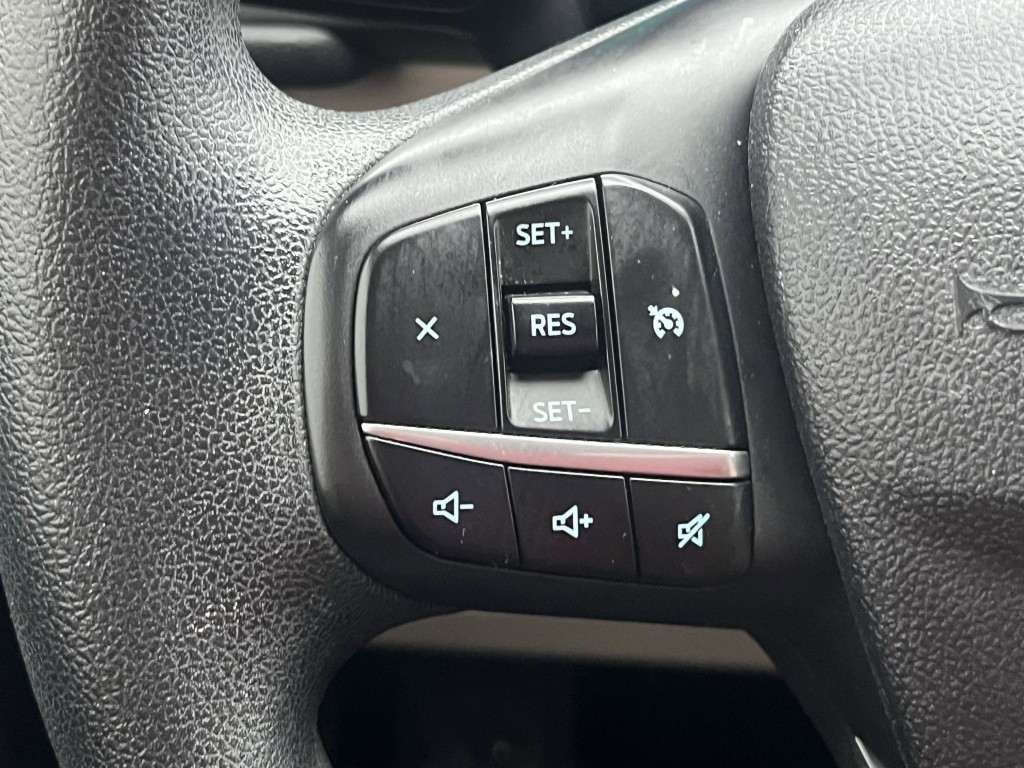 2022 Ford Escape Image 18