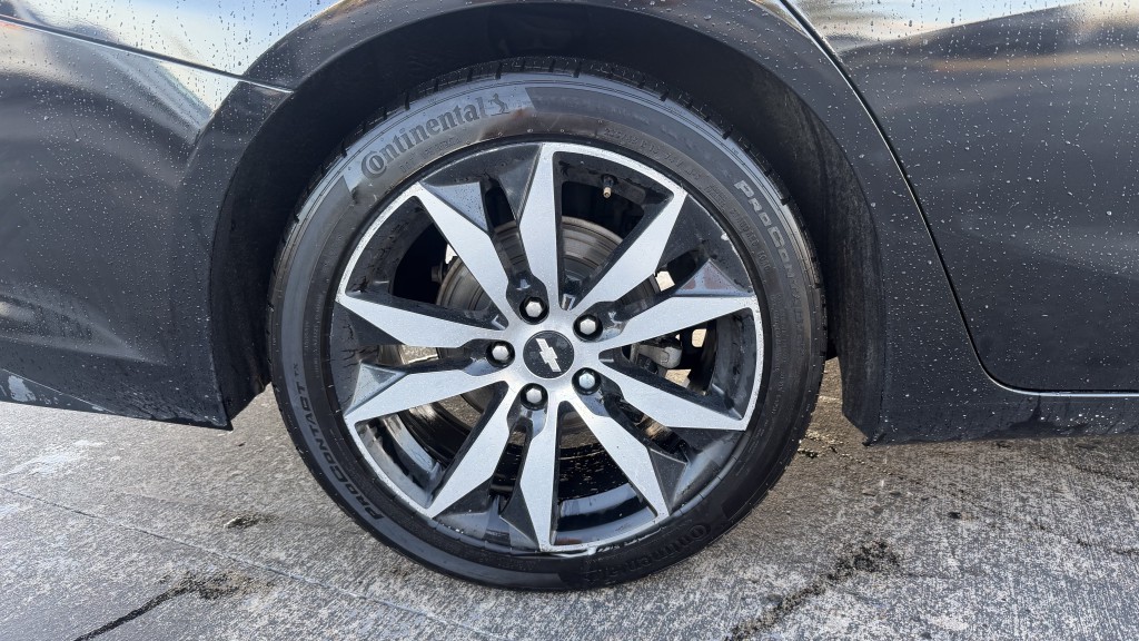 2017 Chevrolet Malibu Image 6