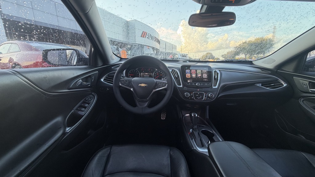 2017 Chevrolet Malibu Image 15
