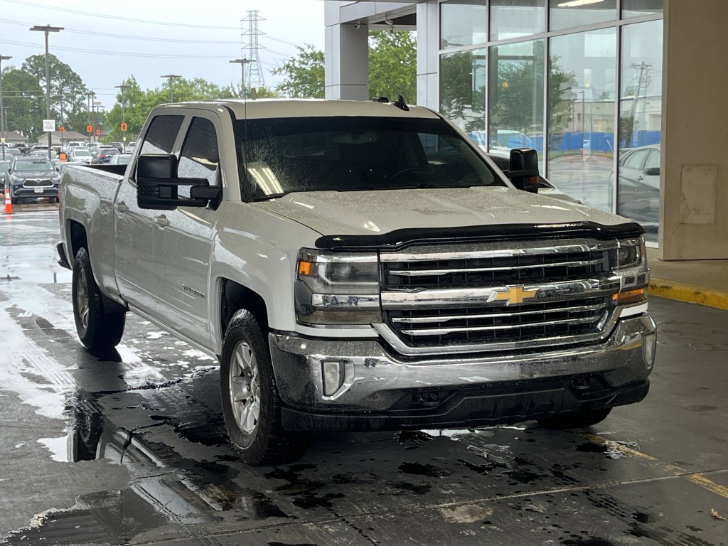 2017 Chevrolet Silverado 1500 Image 3