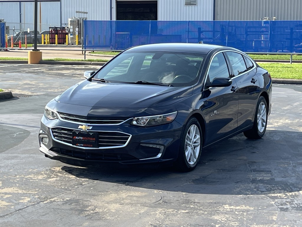 2018 Chevrolet Malibu Image 3