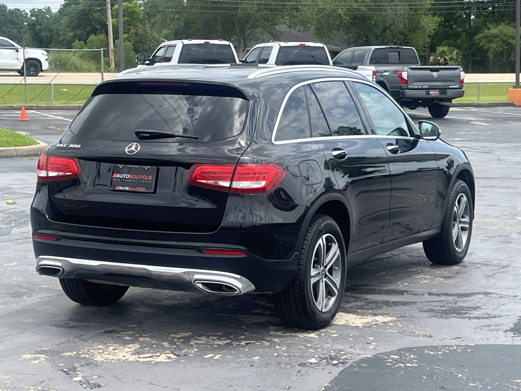 2018 Mercedes-Benz GLC-Class Image 10