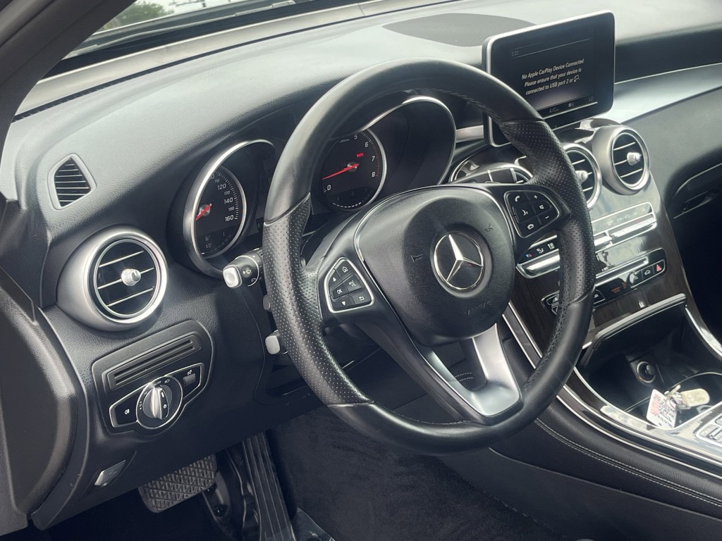 2018 Mercedes-Benz GLC-Class Image 15