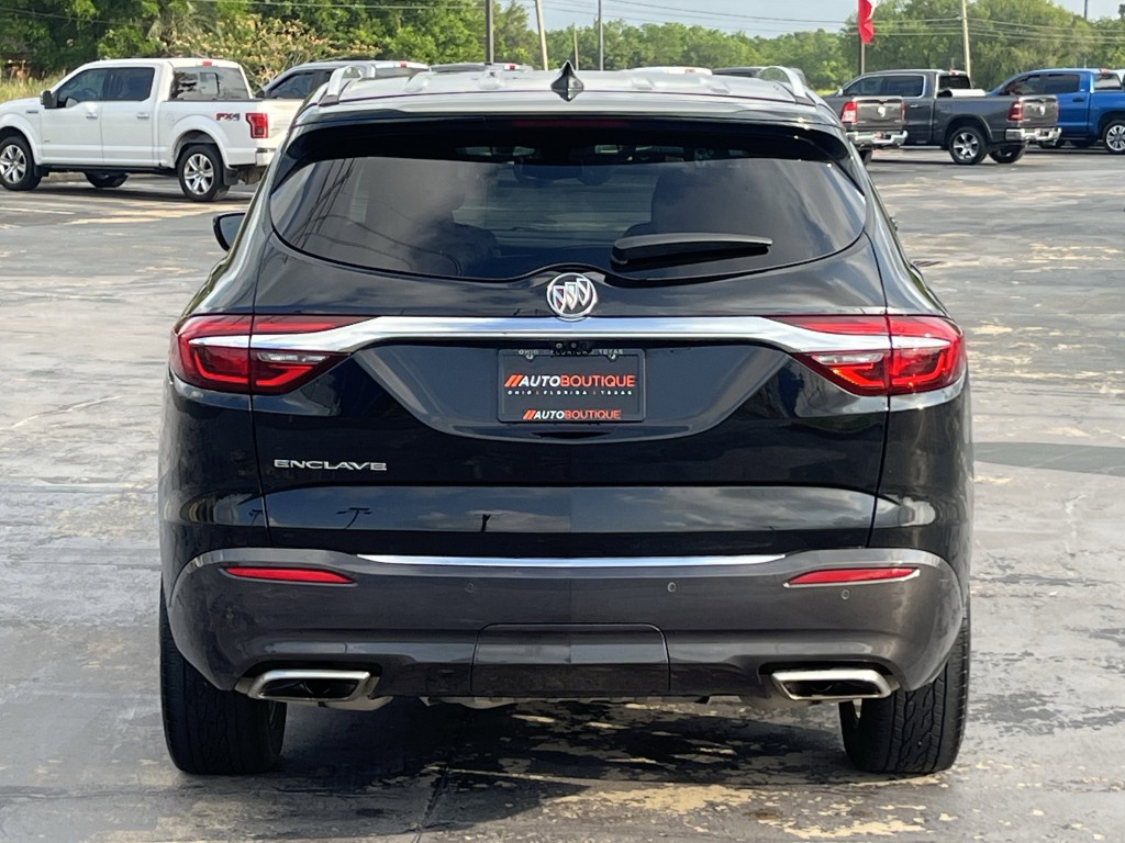 2021 Buick Enclave Image 8