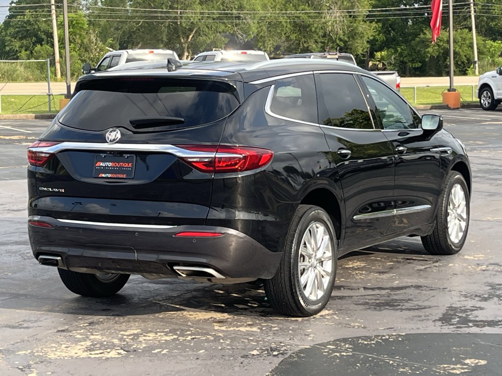 2021 Buick Enclave Image 10