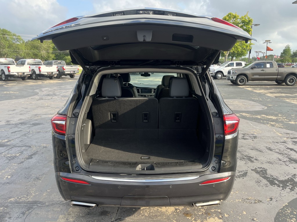 2021 Buick Enclave Image 13