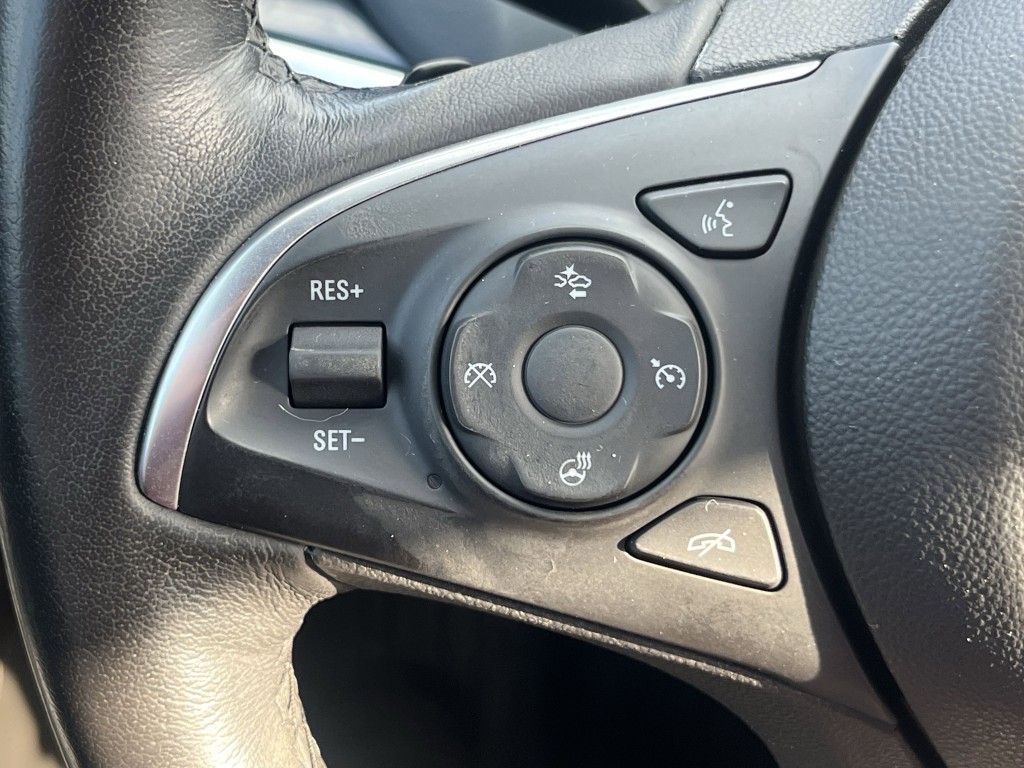 2021 Buick Enclave Image 18