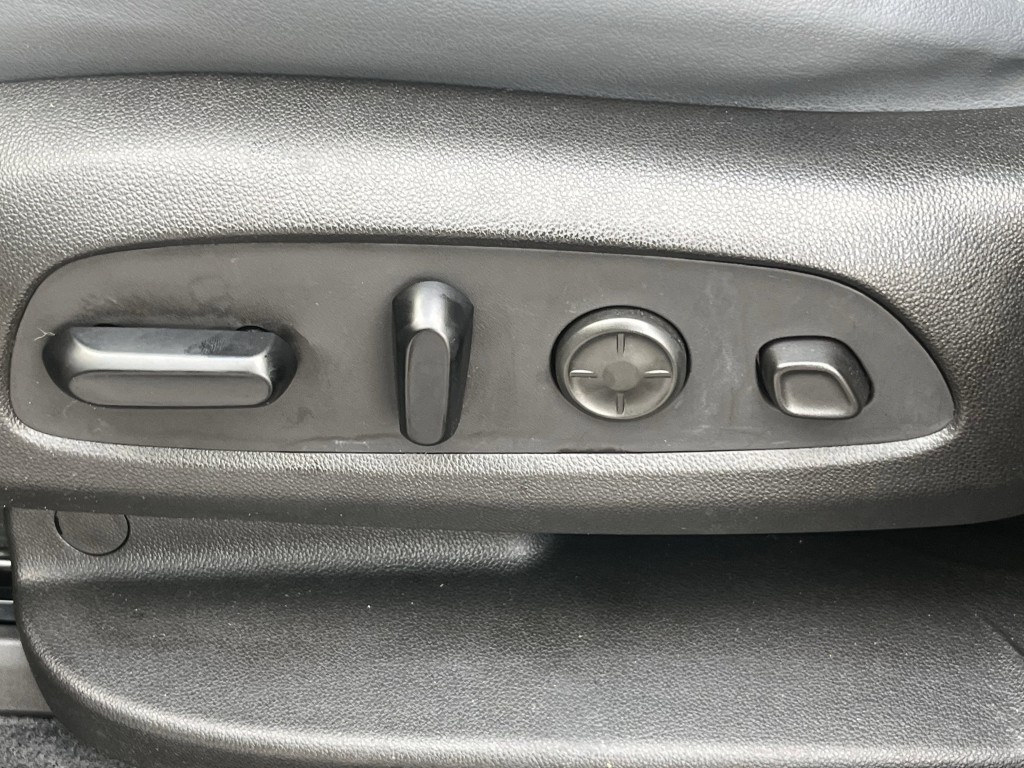 2021 Buick Enclave Image 27