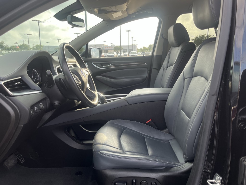 2021 Buick Enclave Image 29