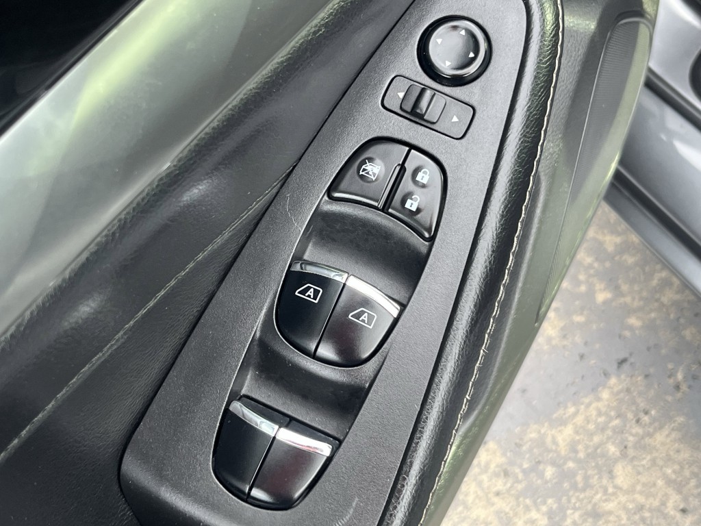 2021 Nissan Maxima Image 26