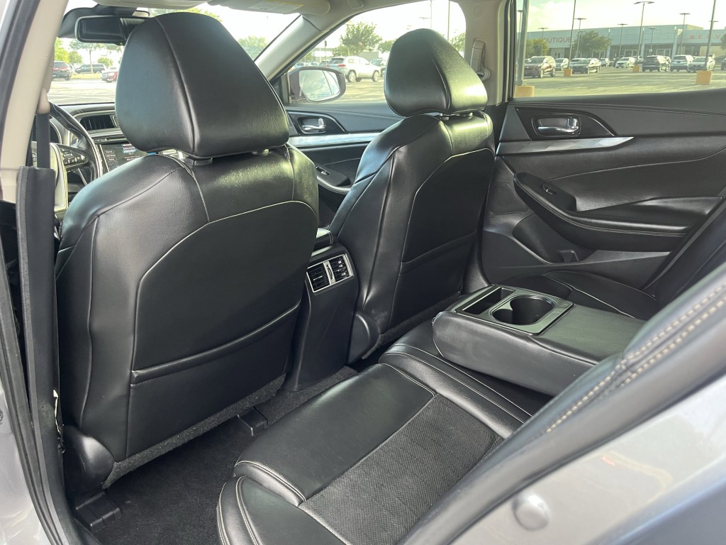2021 Nissan Maxima Image 32