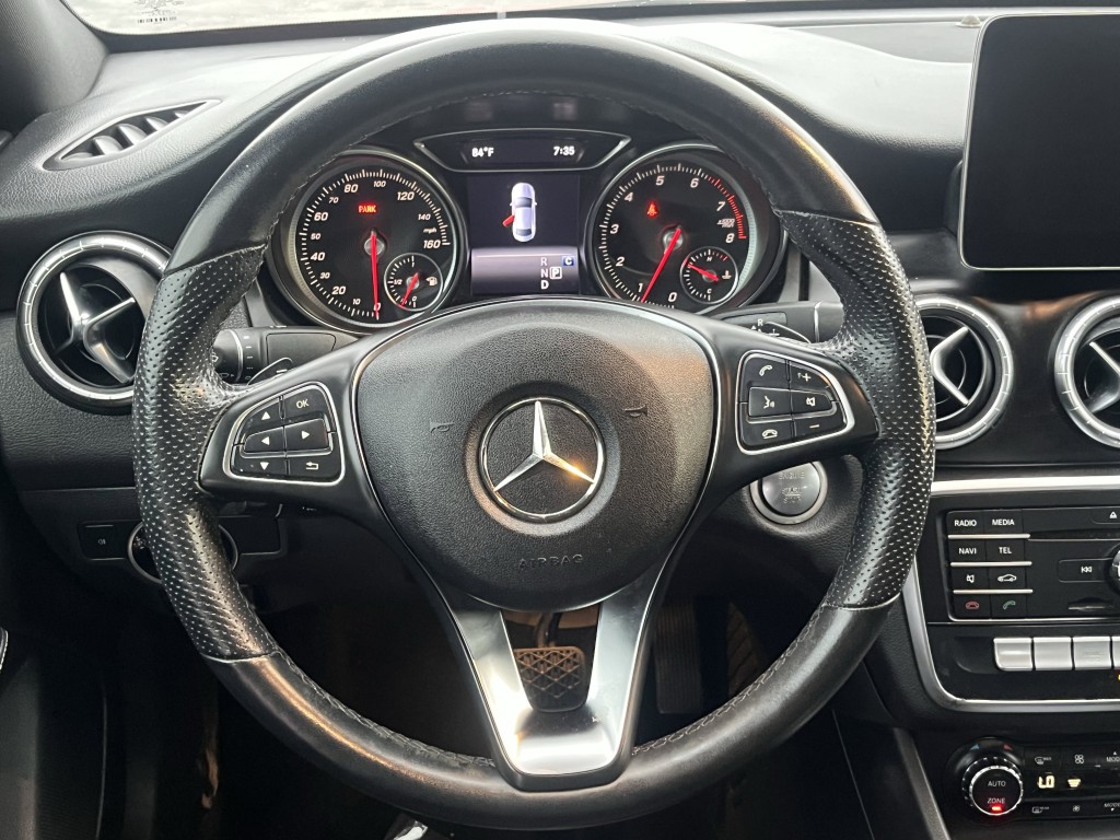 2019 Mercedes-Benz CLA-Class Image 17