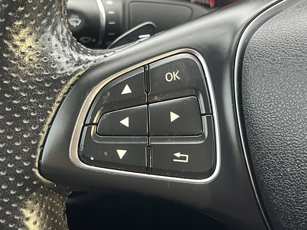 2019 Mercedes-Benz CLA-Class Image 18