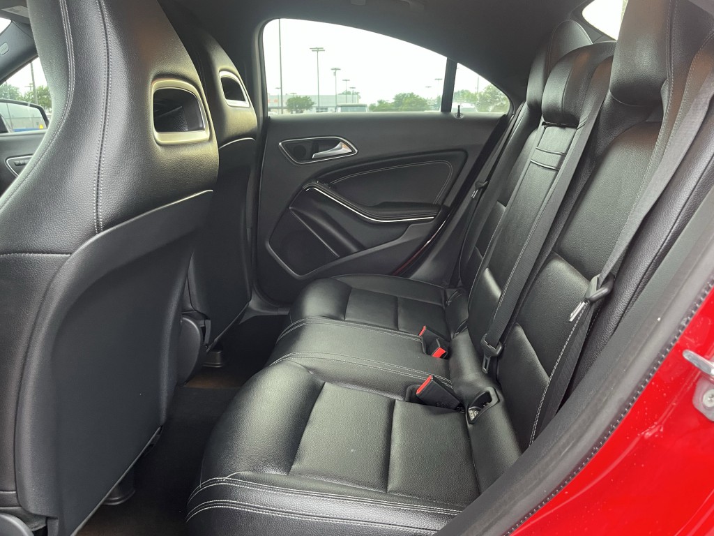2019 Mercedes-Benz CLA-Class Image 30