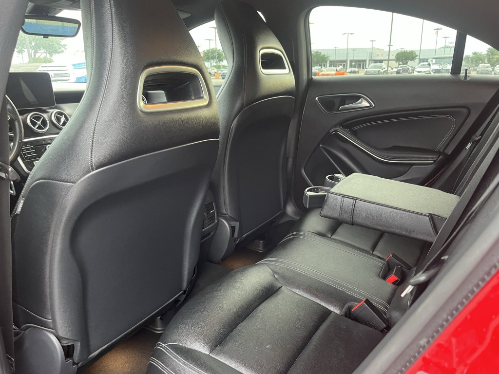 2019 Mercedes-Benz CLA-Class Image 31
