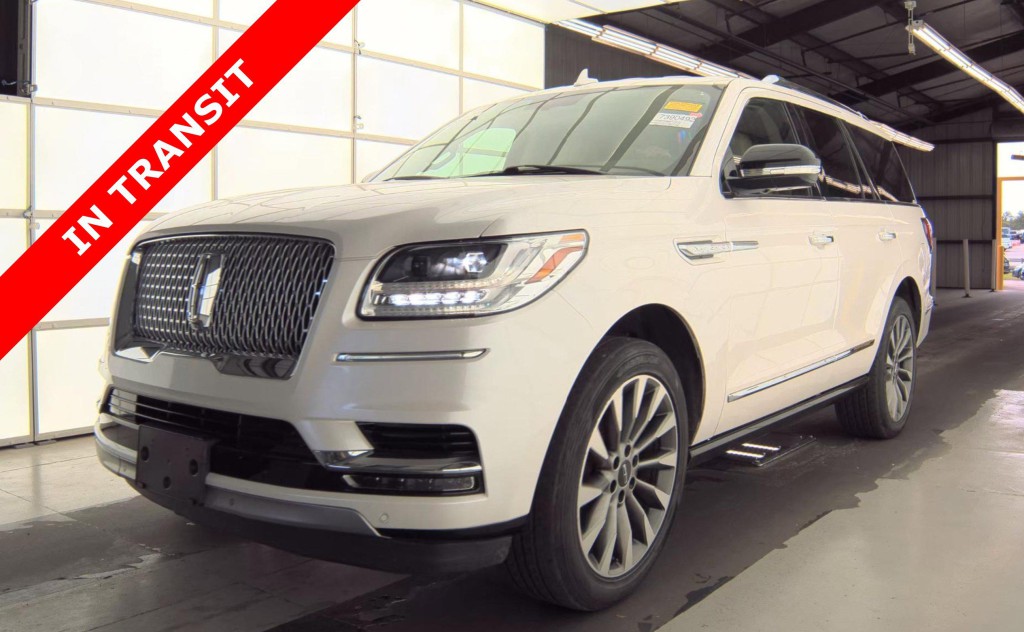 2018 Lincoln Navigator Image 1