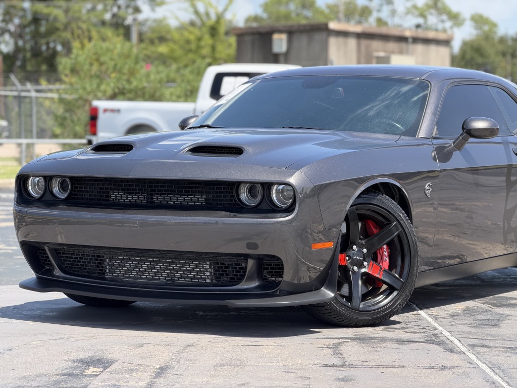 2022 Dodge Challenger Image 6