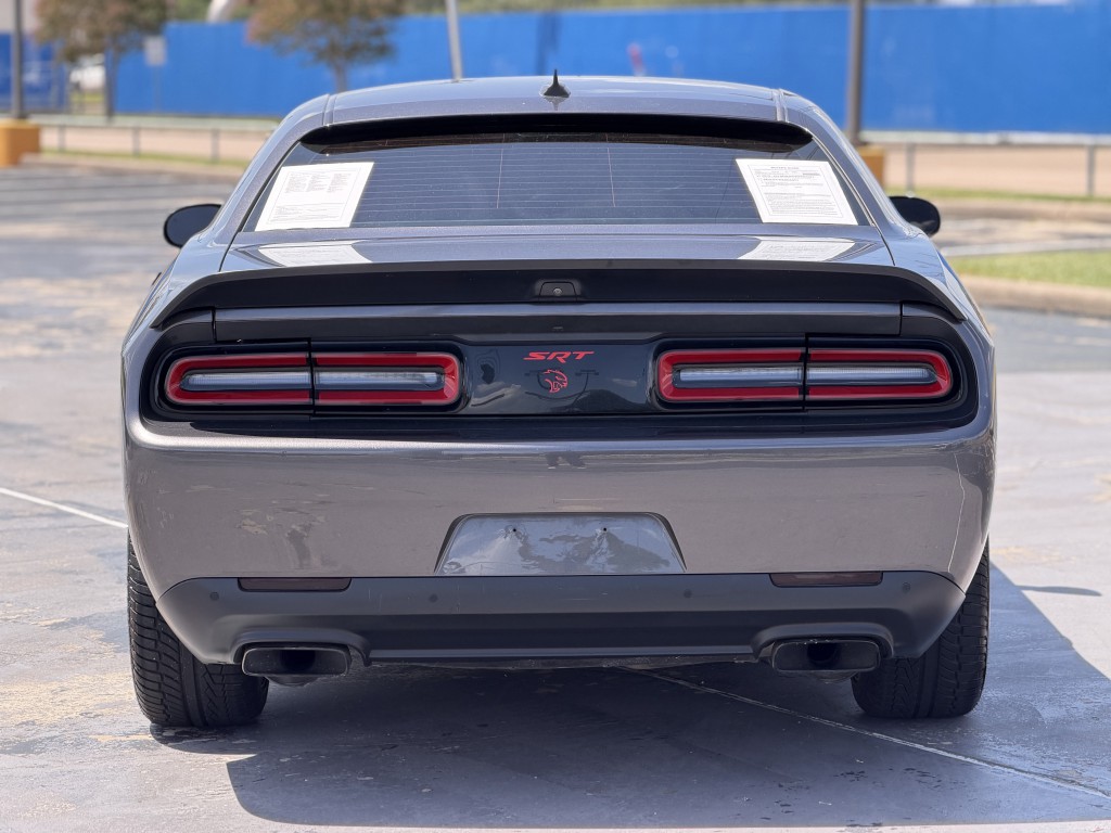 2022 Dodge Challenger Image 18