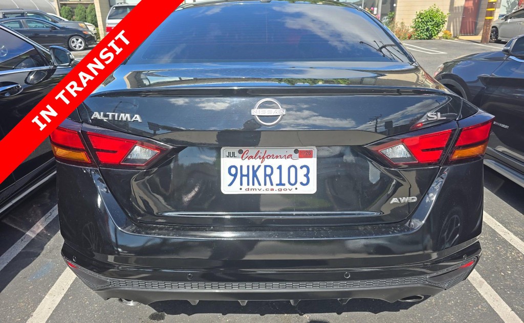 2023 Nissan Altima Image 7