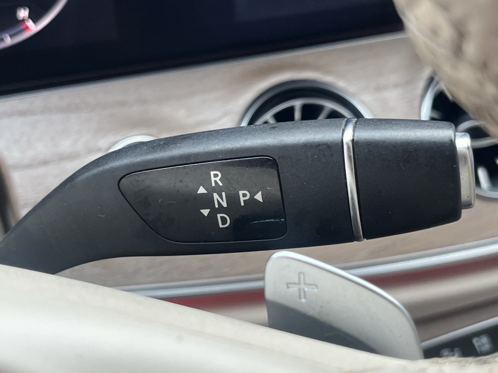 2018 Mercedes-Benz E-Class Image 22
