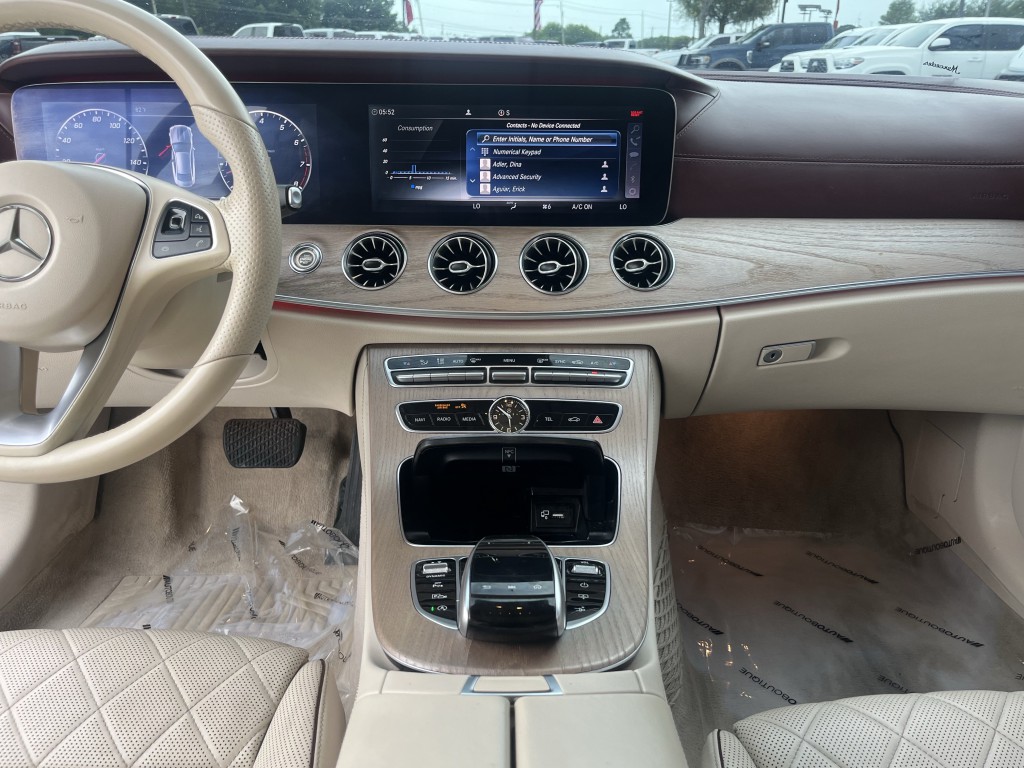 2018 Mercedes-Benz E-Class Image 25