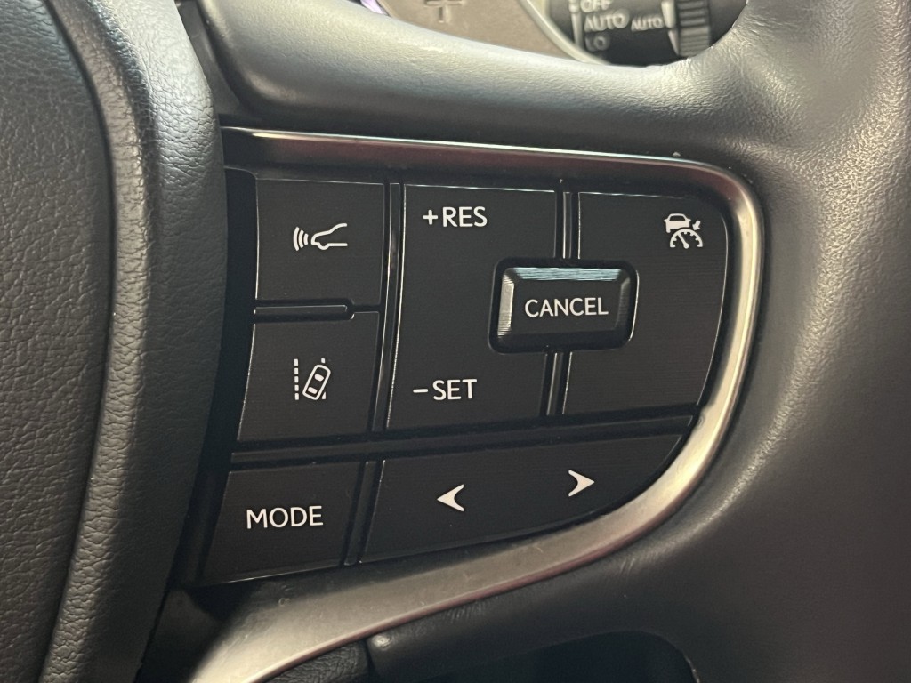 2021 Lexus ES Image 19