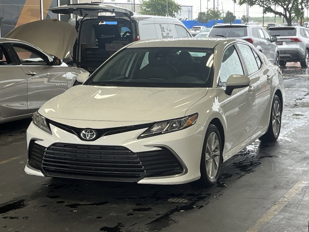 2022 Toyota Camry Image 5